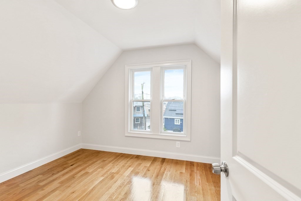 132 Locust Way Winthrop, MA 02152 - Photo 17 of 36 Gallery Image 17
