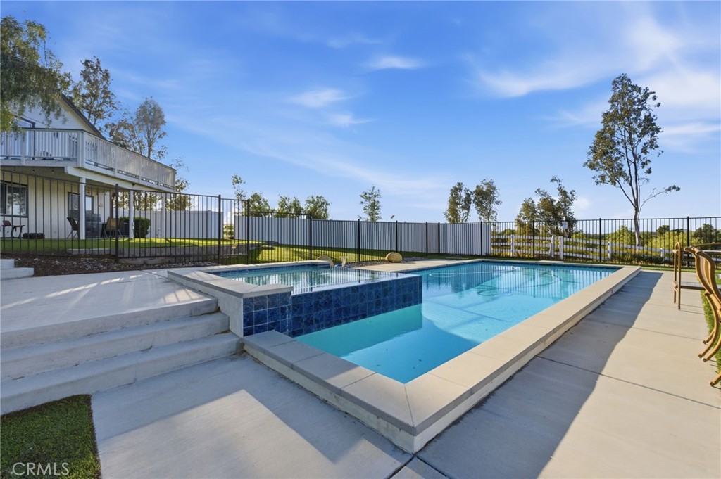 35825 Meadow Ridge Road Temecula, CA 92592 - Photo 11 of 65