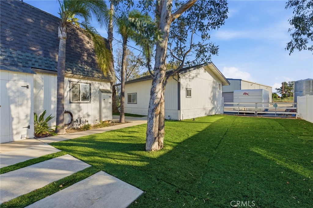 35825 Meadow Ridge Road Temecula, CA 92592 - Photo 9 of 65