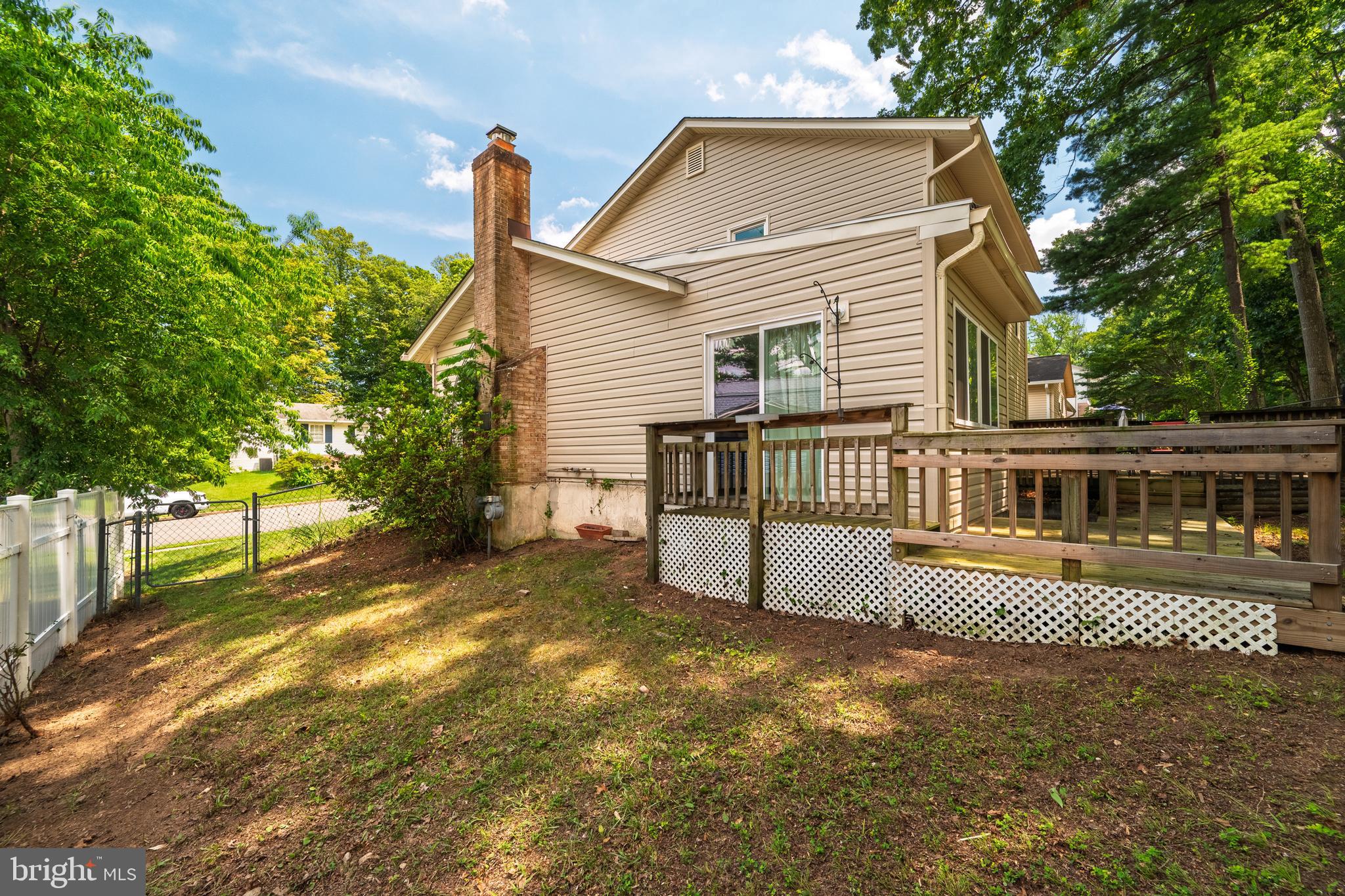 13008 Sturbridge Road Woodbridge, VA 22192 - Photo 16 of 25