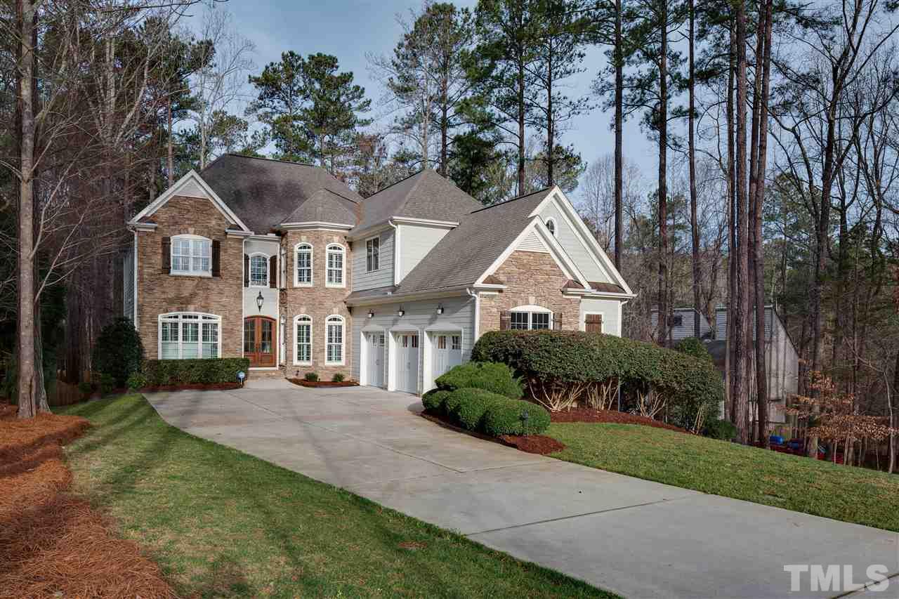 2412 Loring Court Raleigh, NC 27613 - Photo 2 of 30