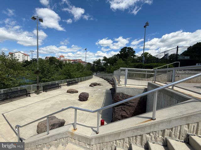 $750,000 | 641 Franklin Street Northeast, Washington, DC 20017