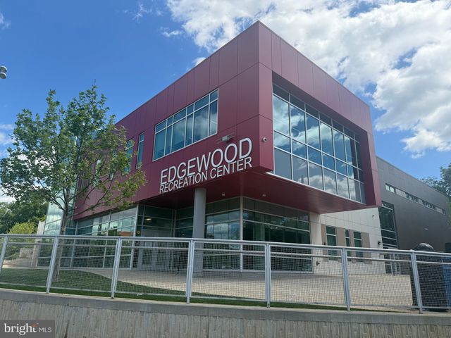 $750,000 | 641 Franklin Street Northeast, Washington, DC 20017