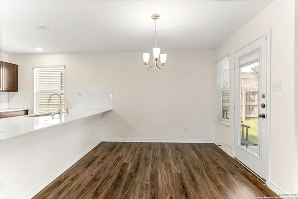 $1,499 | 15521 Selene View, San Antonio, TX 78245