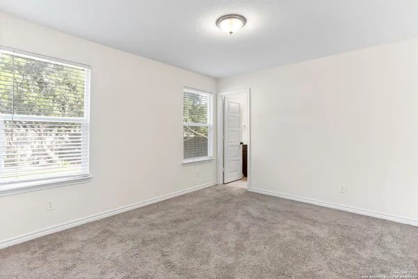 $1,499 | 15521 Selene View, San Antonio, TX 78245