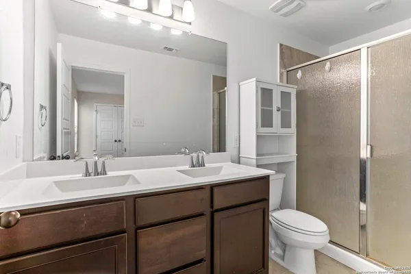 $1,499 | 15521 Selene View, San Antonio, TX 78245