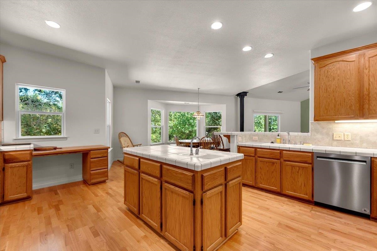20669 Jessica Court Red Bluff, CA 96080 - Photo 18 of 47