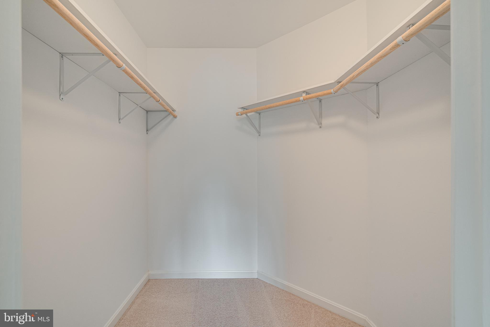 20930 Sandstone Square Sterling, VA 20165 - Photo 19 of 31