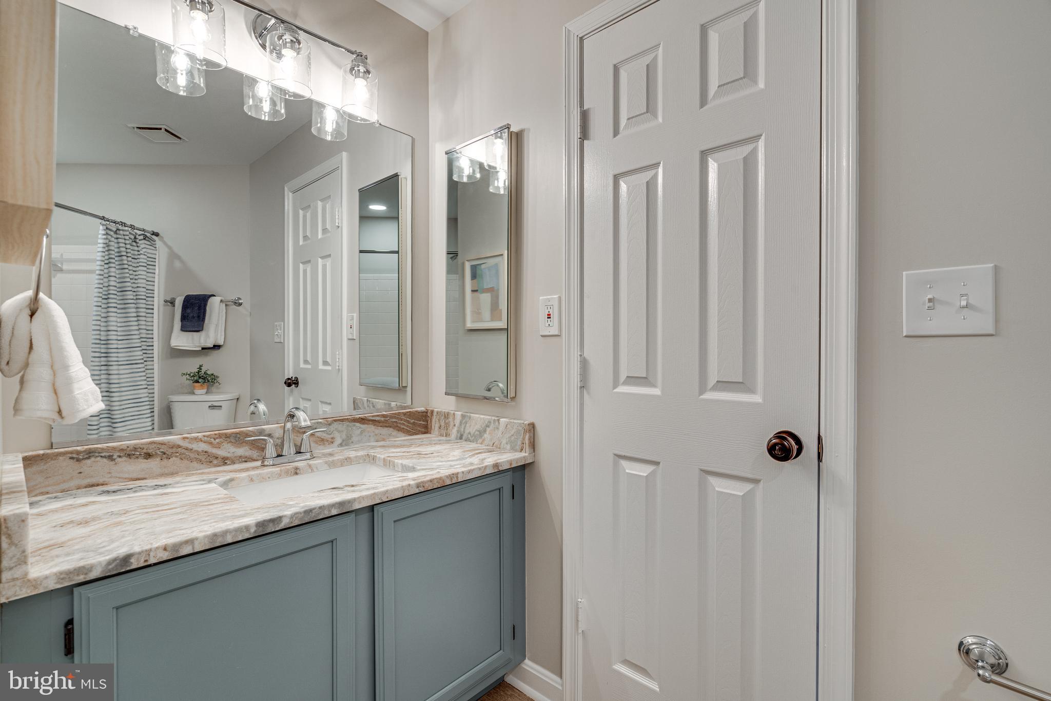 20930 Sandstone Square Sterling, VA 20165 - Photo 22 of 31