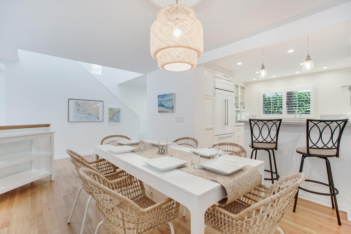 925 Weldon Road Santa Barbara, CA 93109 - Photo 4 of 29 Dining room