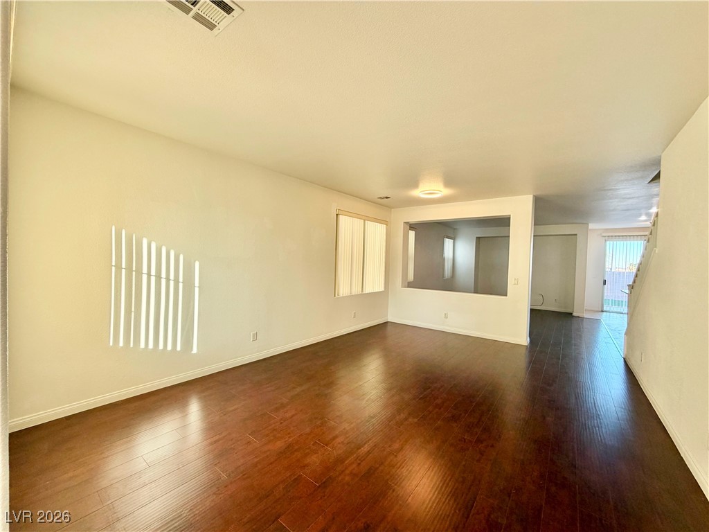 2952 Jacaranda Drive Las Vegas, NV 89117 - Photo 2 of 29