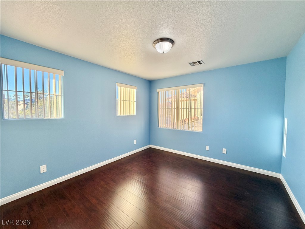 2952 Jacaranda Drive Las Vegas, NV 89117 - Photo 27 of 29