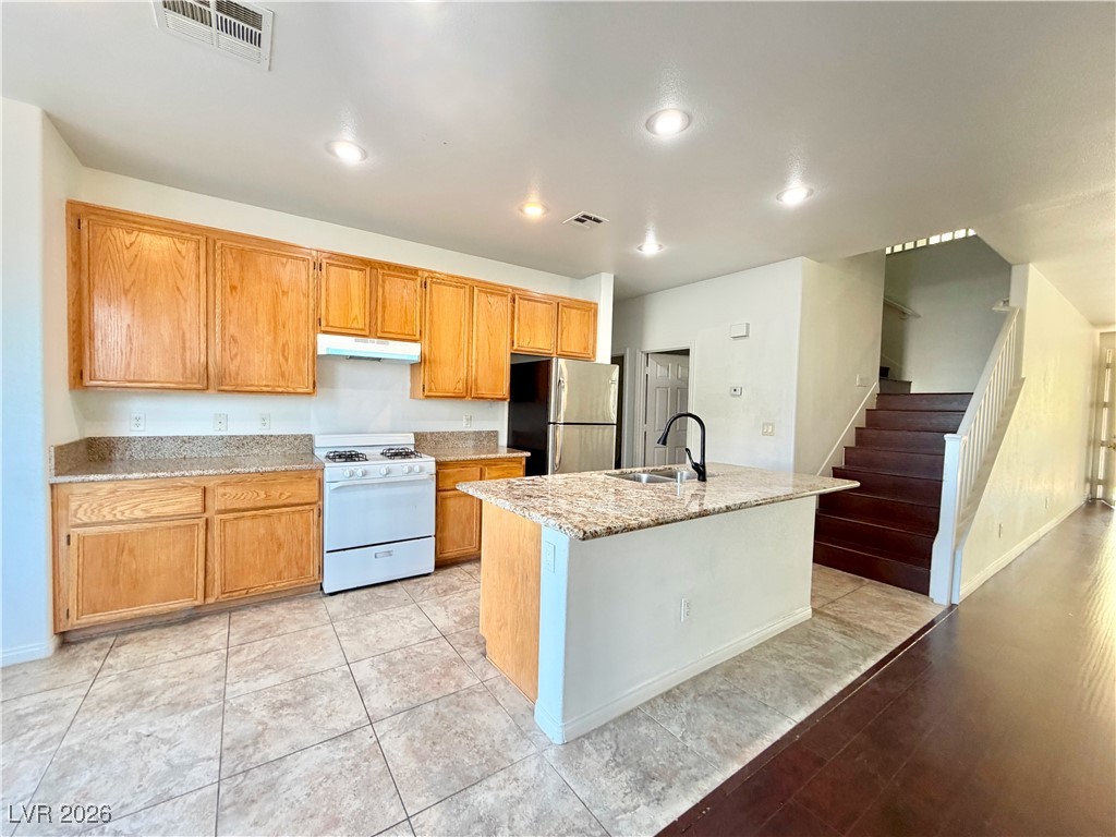 2952 Jacaranda Drive Las Vegas, NV 89117 - Photo 7 of 29