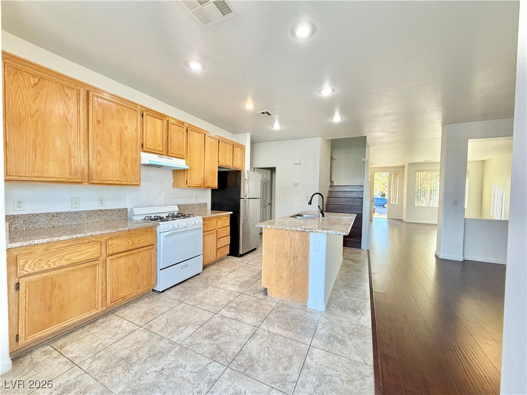 2952 Jacaranda Drive Las Vegas, NV 89117 - Photo 8 of 29