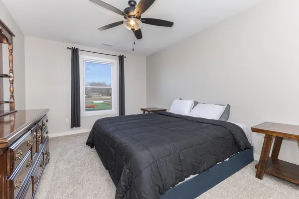 $305,000 | 401 B Jenny Lane, Heyworth, IL 61745