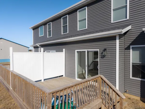 $305,000 | 401 B Jenny Lane, Heyworth, IL 61745