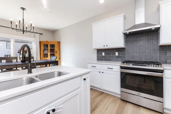 $305,000 | 401 B Jenny Lane, Heyworth, IL 61745