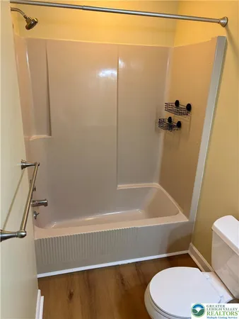 $2,195 | 5039 Shawnee Boulevard, Schnecksville, PA 18078