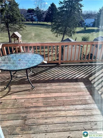 $2,195 | 5039 Shawnee Boulevard, Schnecksville, PA 18078