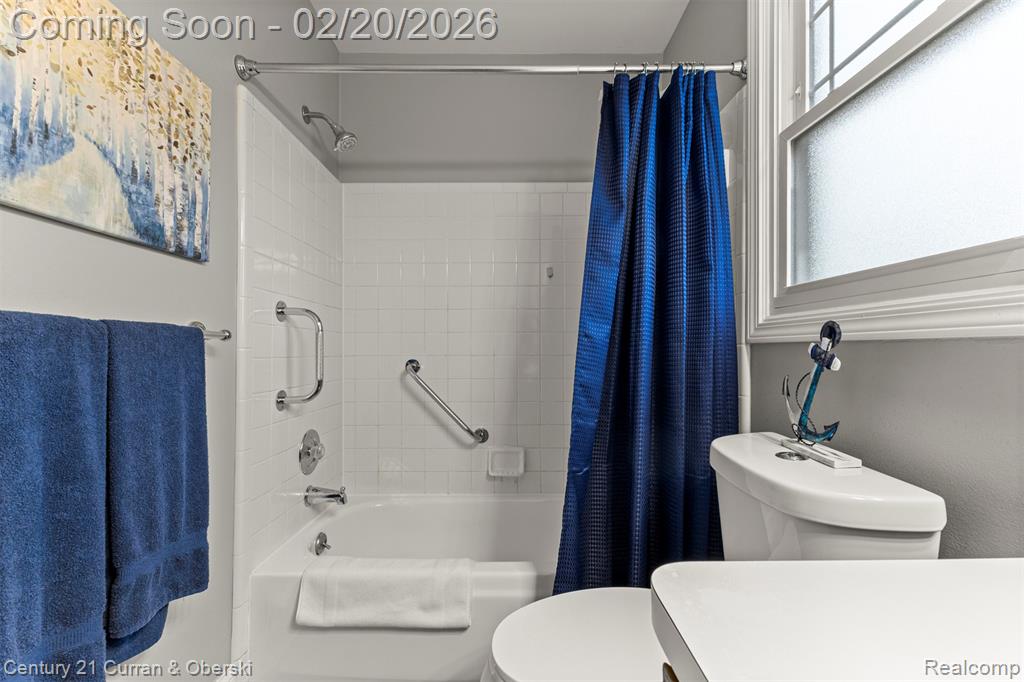 26802 Inverness Street Woodhaven, MI 48183 - Photo 35 of 47