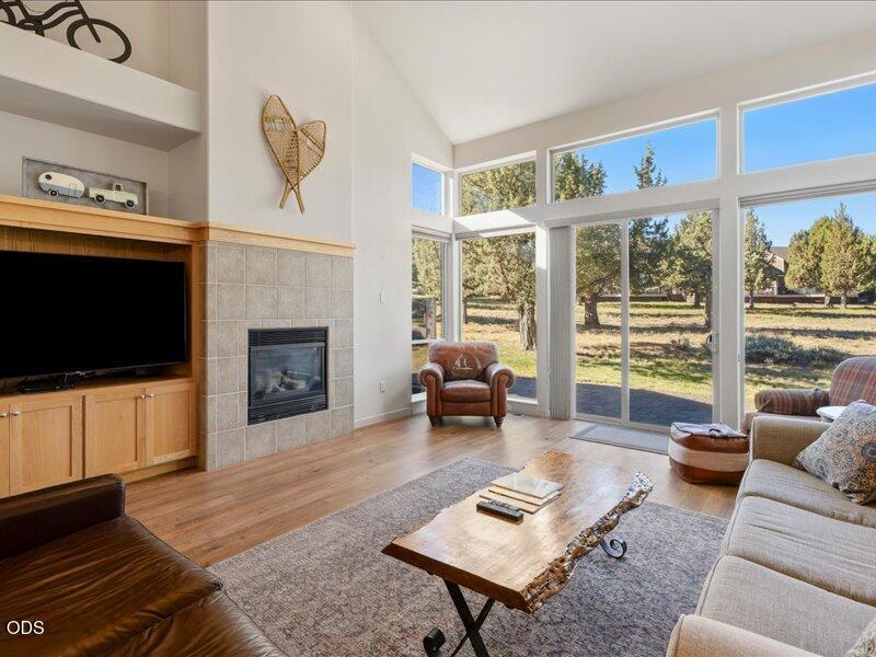 1395 Highland View Loop Redmond, OR 97756 - Photo 20 of 68