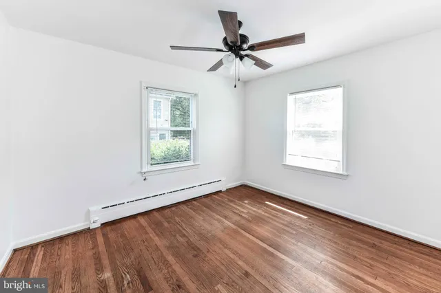 $1,795 | 130 South 29th Street, Unit 2, Purcellville, VA 20132