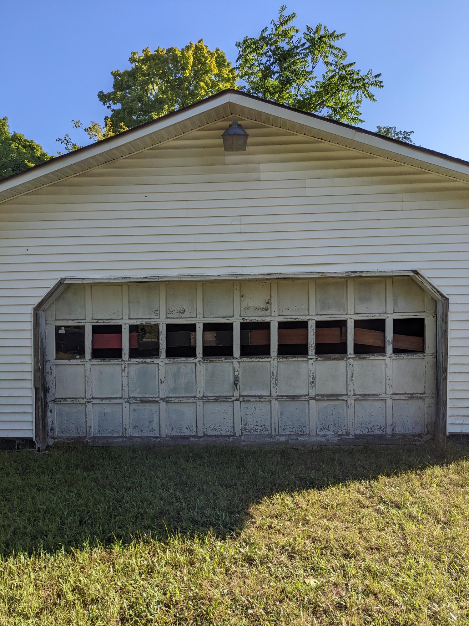 1272 Spring Street Muskegon, MI 49442 - Photo 6 of 8 PXL_20220921_142352199