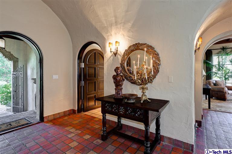 Undisclosed Address Pasadena, CA 91105 - Photo 11 of 25 Additional Photo