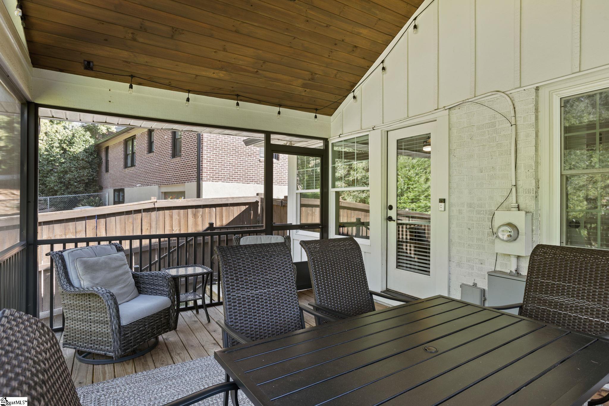 112 Robin Hood Road Greenville, SC 29607 - Photo 29 of 31