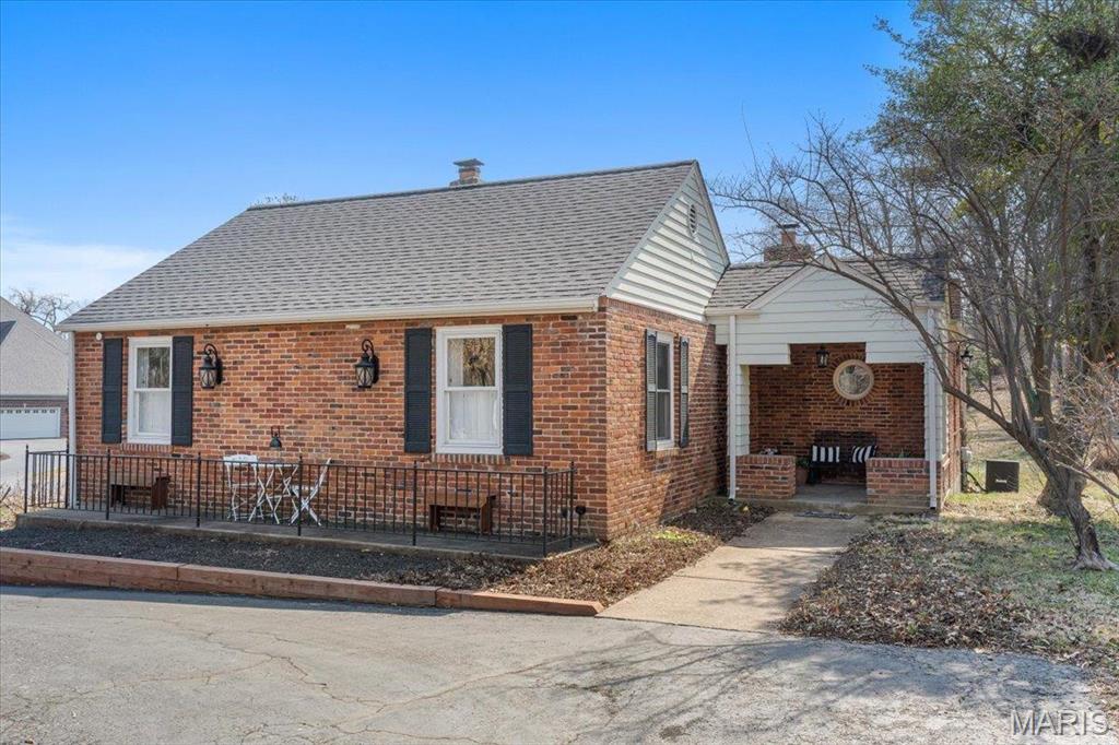 10534 Conway Road St. Louis, MO 63131 - Photo 2 of 39