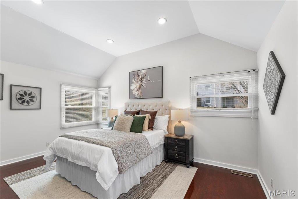 10534 Conway Road St. Louis, MO 63131 - Photo 24 of 39