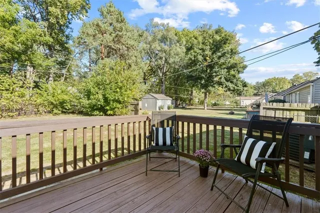 $275,000 | 8808 West 81st Terrace, Overland Park, KS 66204