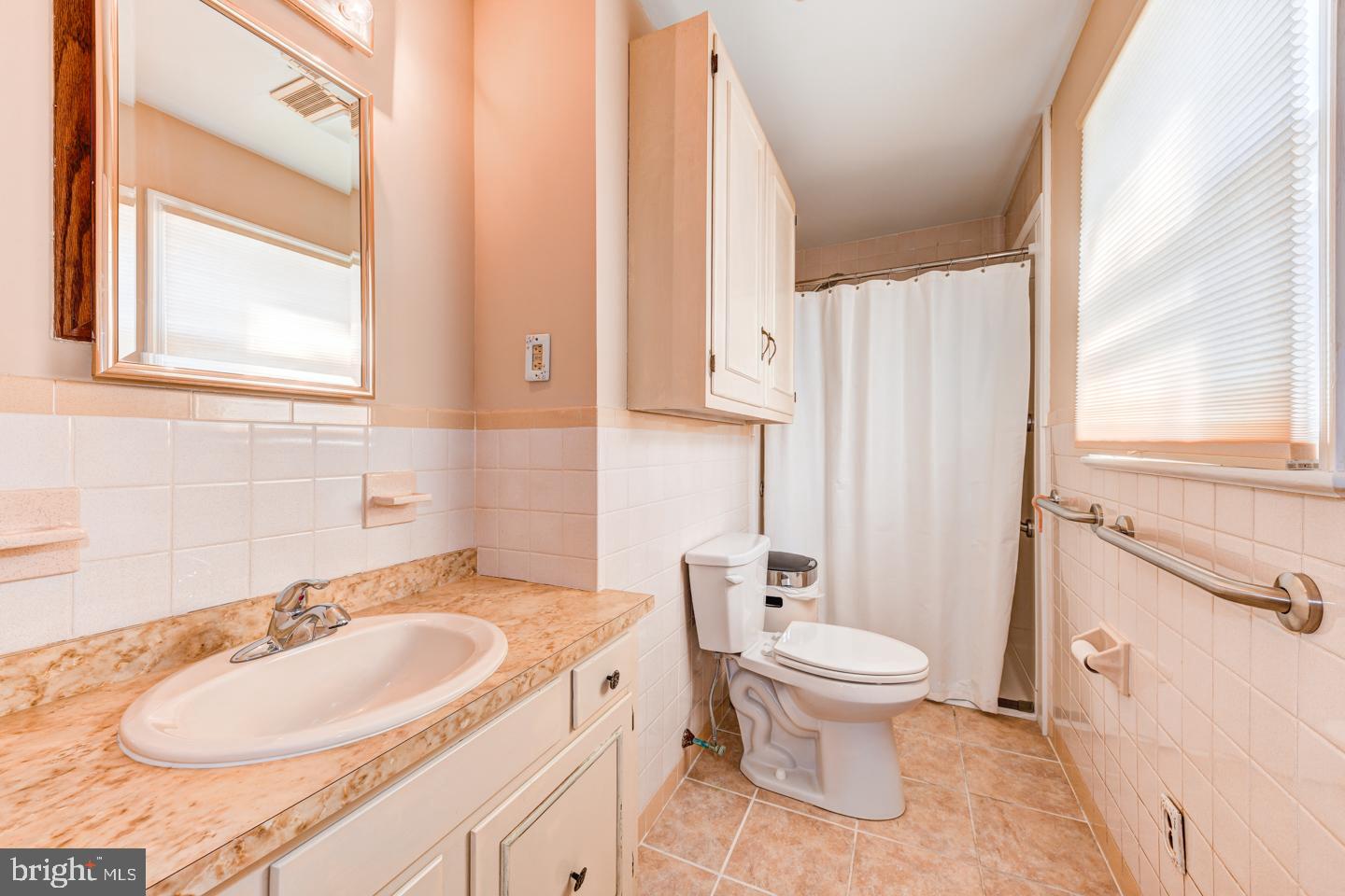 2705 Centennial Road Hatboro, PA 19040 - Photo 20 of 34