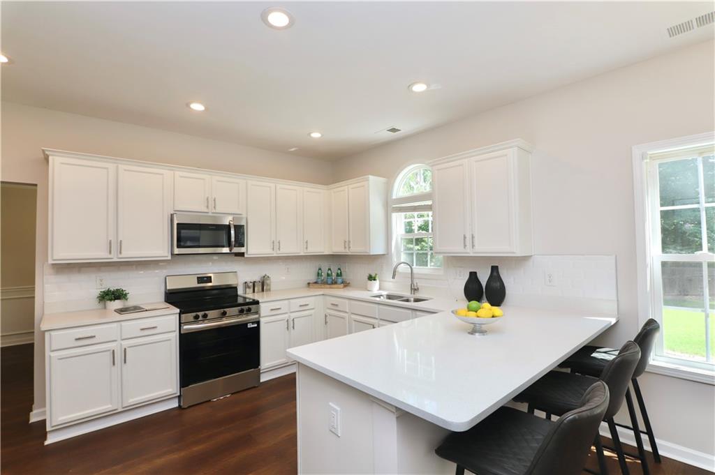 6351 Stewart Ridge Walk Buford, GA 30518 - Photo 7 of 25