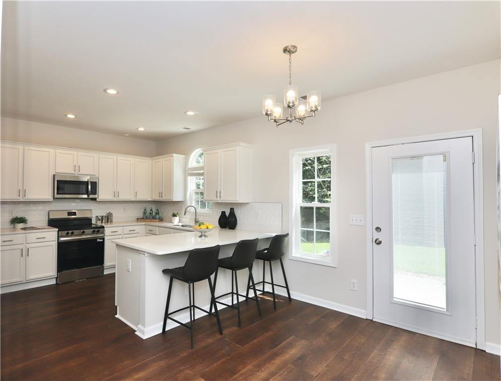 6351 Stewart Ridge Walk Buford, GA 30518 - Photo 8 of 25