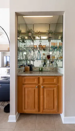 $325,000 | 7700 Seawall Boulevard, Unit 1110, Galveston, TX 77551