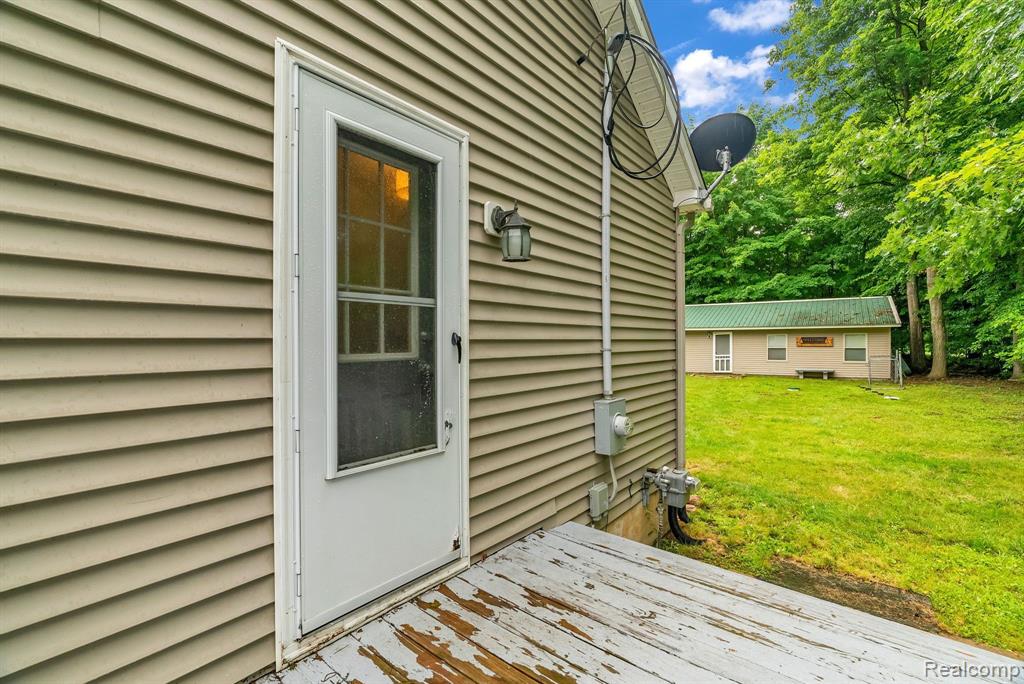 6917 Chase Lake Road Fowlerville, MI 48836 - Photo 8 of 58 Gallery Image 8