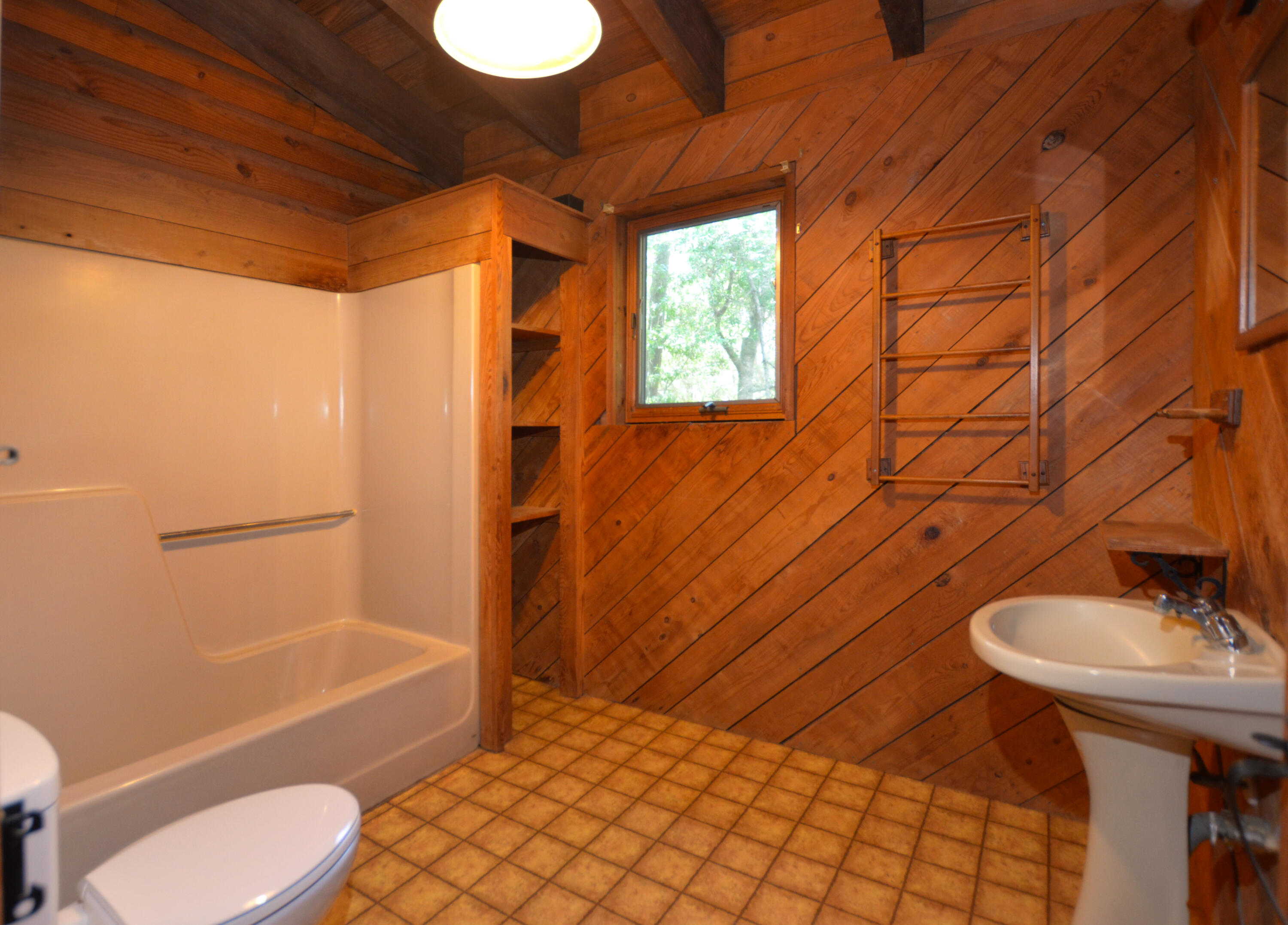 6380 Come About Way Awendaw, SC 29429 - Photo 29 of 30 32-Bathroom2