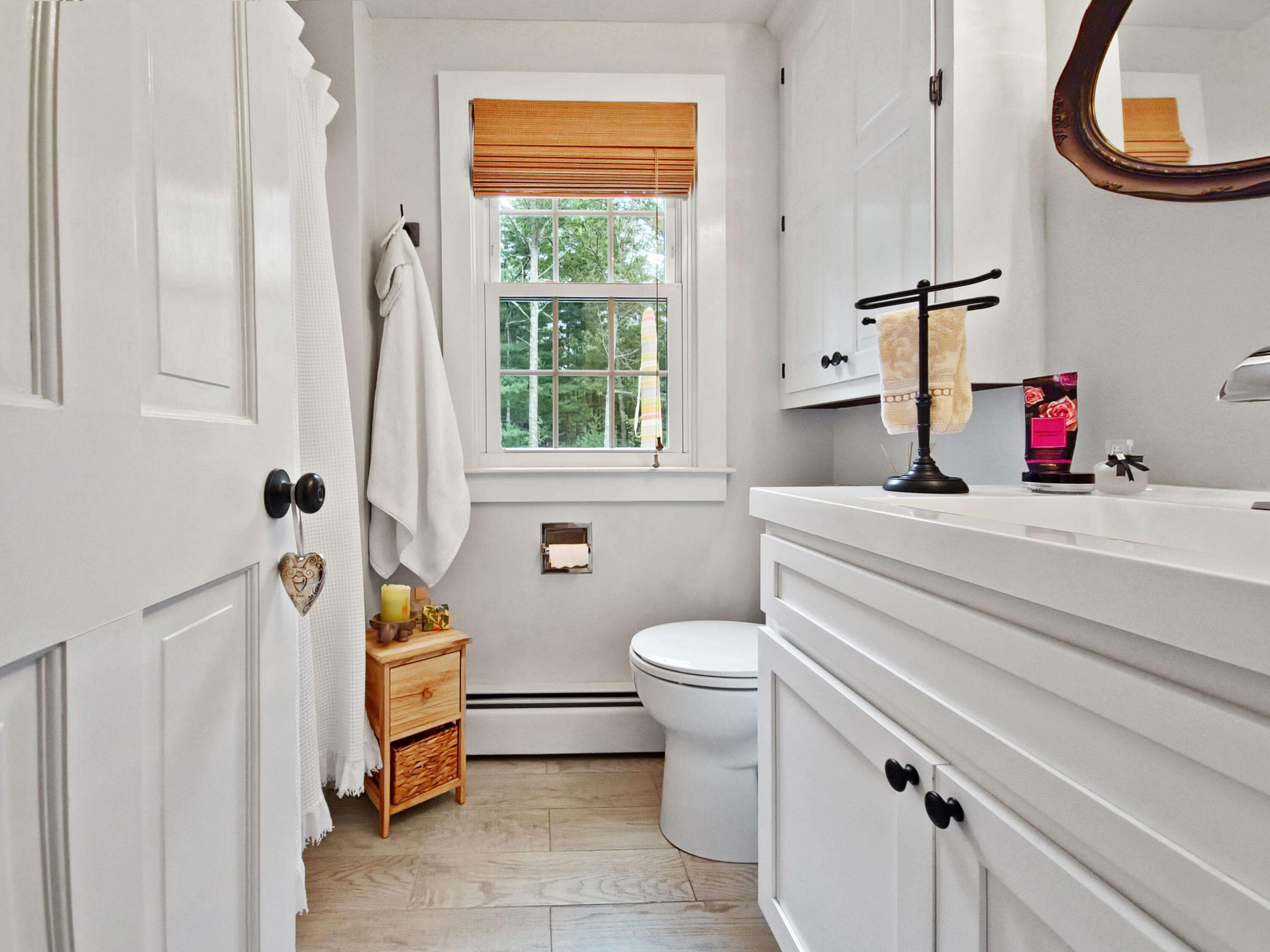 63 West Way Mashpee, MA 02649 - Photo 18 of 47 1st Floor En-suite Bathroom