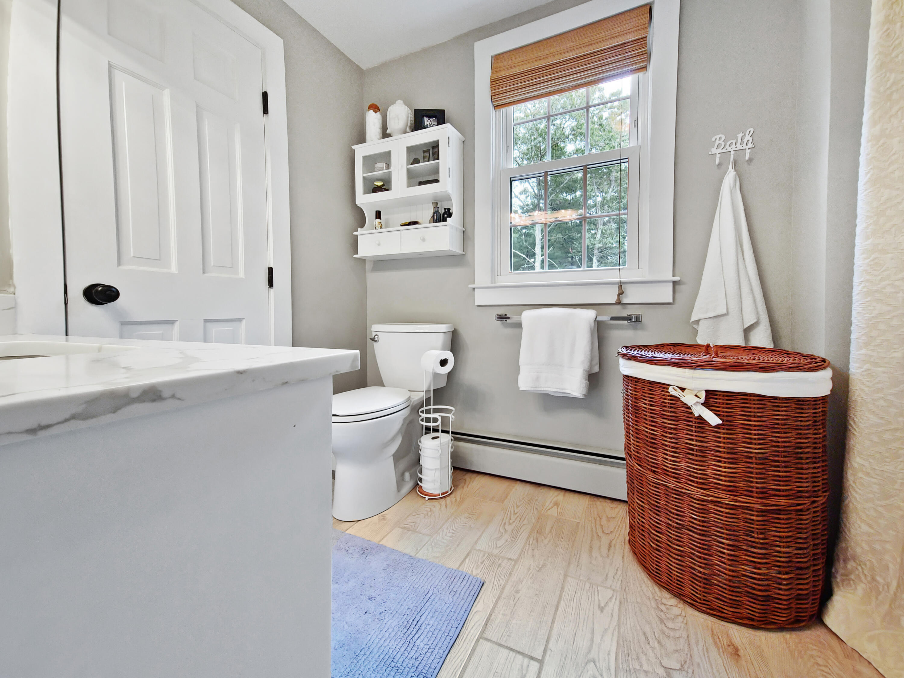 63 West Way Mashpee, MA 02649 - Photo 34 of 47 2nd Floor Shared Bathroom
