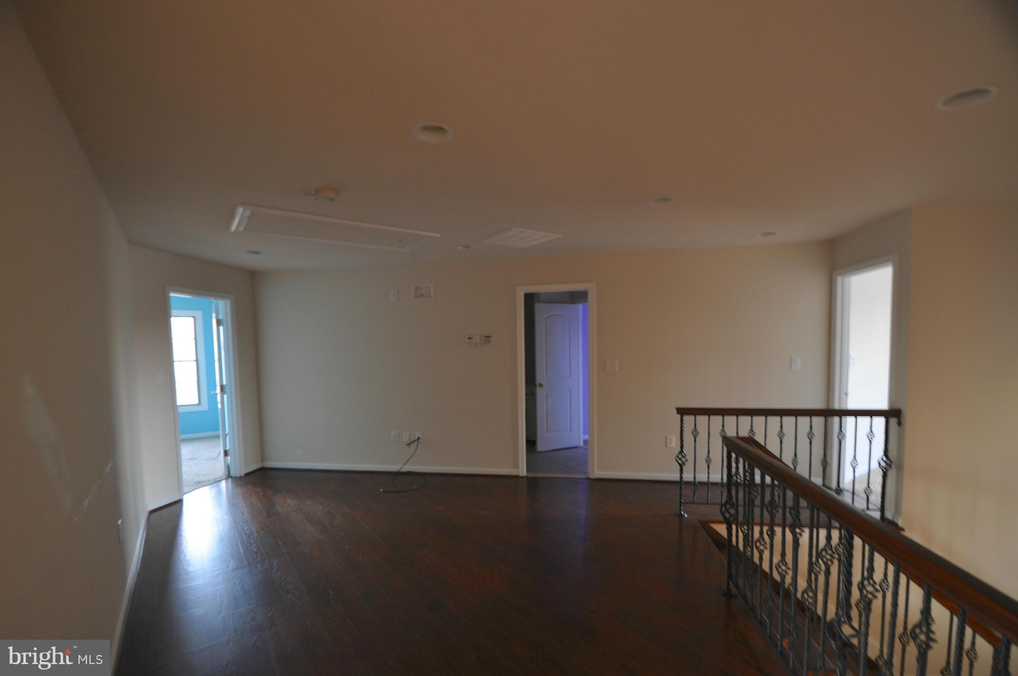 12668 Frederick Road West Friendship, MD 21794 - Photo 12 of 30 Interior (General)