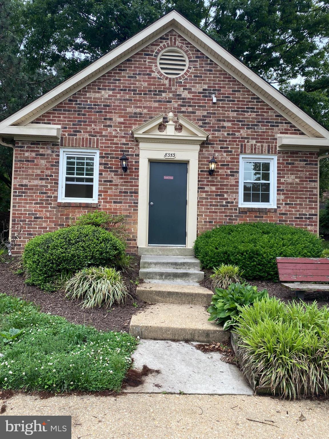 8353 Dunham Court, Unit 640 Springfield, VA 22152 - Photo 2 of 8