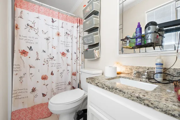 $329,000 | 211 Lakeview Drive Southeast, Dalton, GA 30721