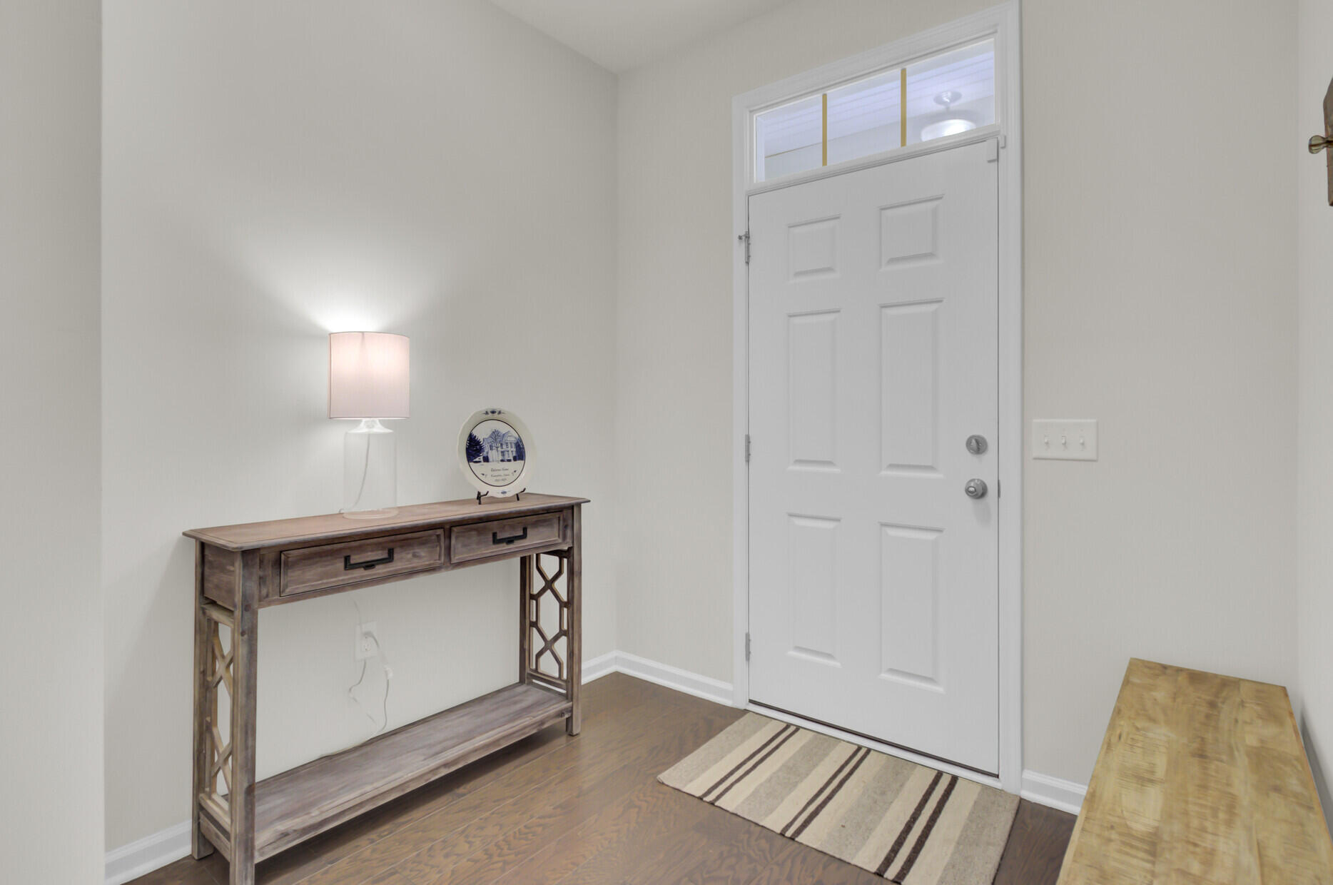 113 Alpine Road Summerville, SC 29485 - Photo 5 of 39 Foyer