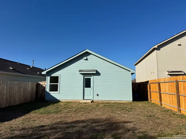 $1,425 | 3914 Greensfield Way, San Antonio, TX 78223