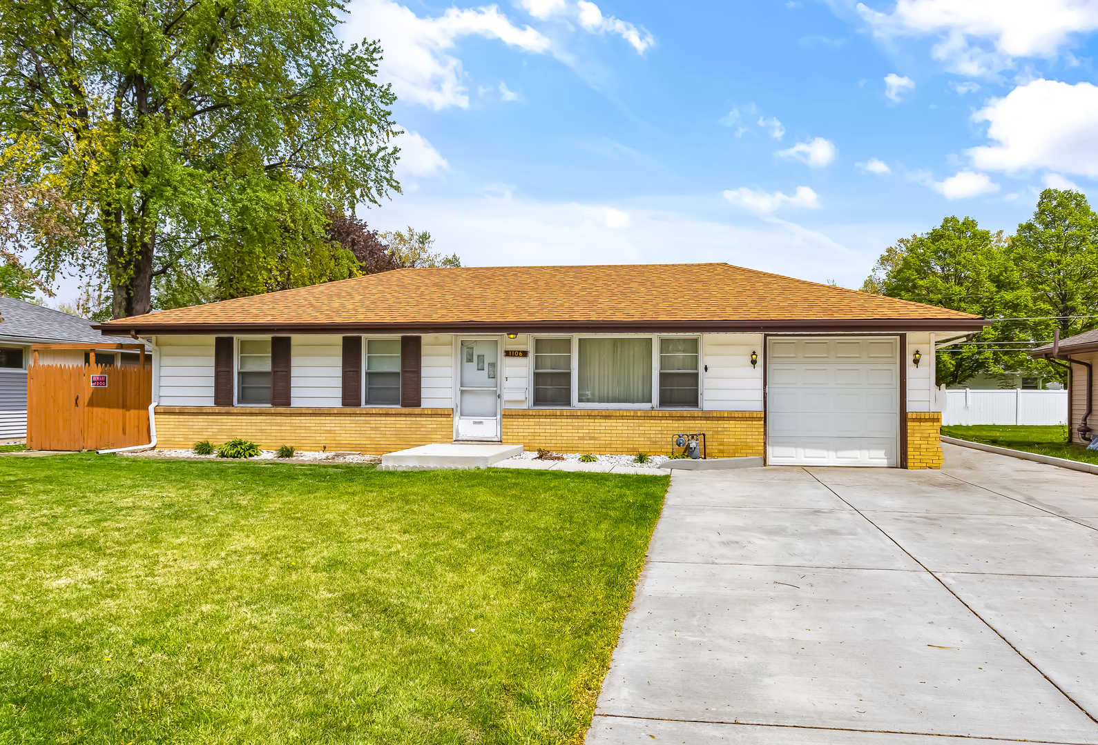 1106 Westminster Road Joliet, IL 60435 - Photo 1 of 17
