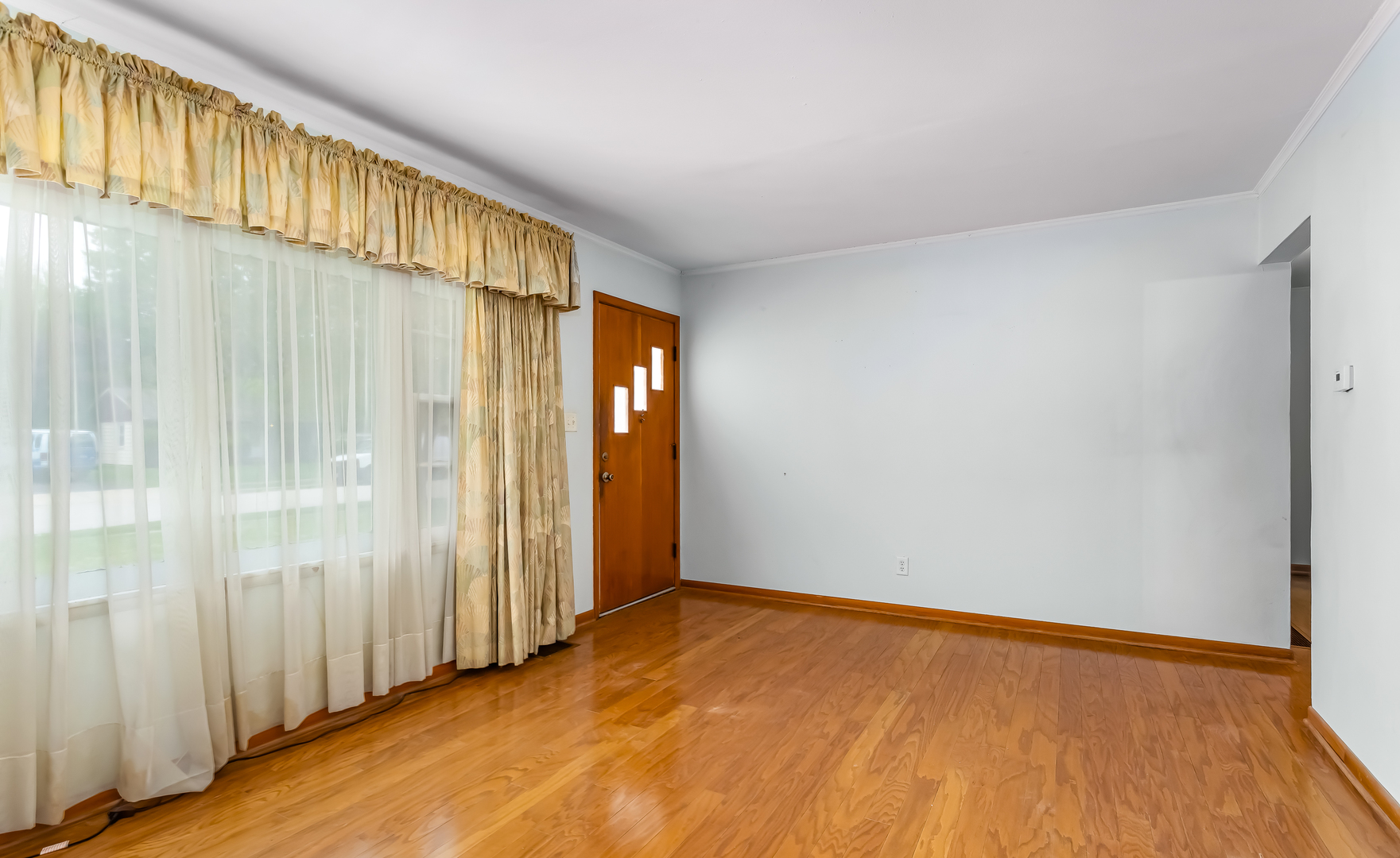 1106 Westminster Road Joliet, IL 60435 - Photo 4 of 17
