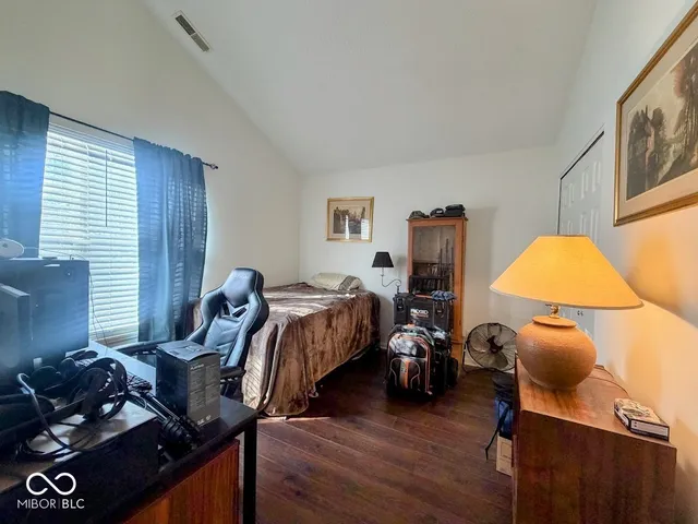 $279,900 | 7618 Trophy Club Drive South, Indianapolis, IN 46214