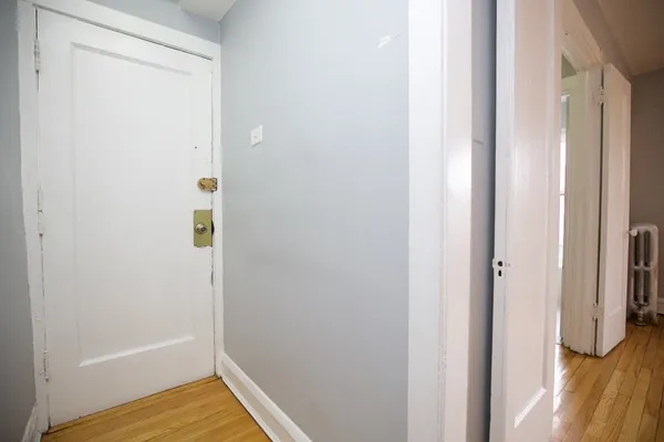 $1,195 | 4602 North Beacon Street, Unit 3C, Chicago, IL 60640