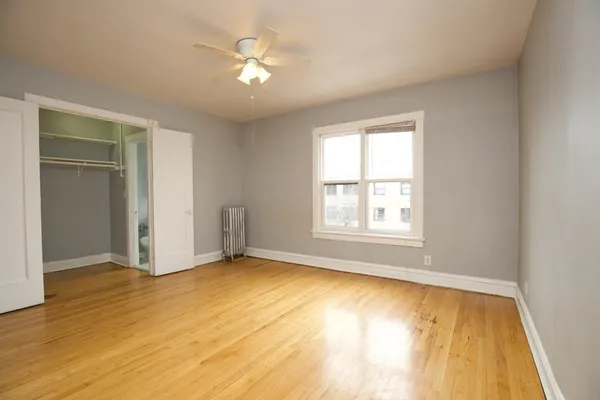 $1,195 | 4602 North Beacon Street, Unit 3C, Chicago, IL 60640